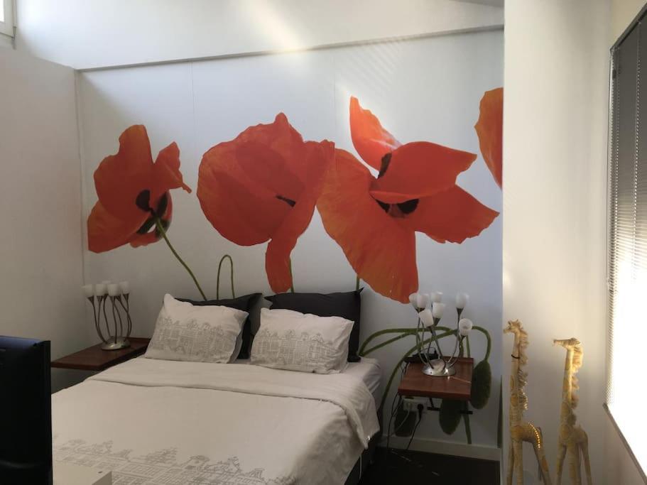 Modern Genieten In Oud Binnenstadspand آميسفورت المظهر الخارجي الصورة